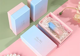 Gradient Souvenir Gift Box